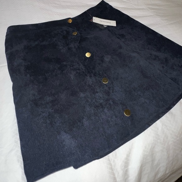 Francesca’s mini skirt - Picture 3 of 8